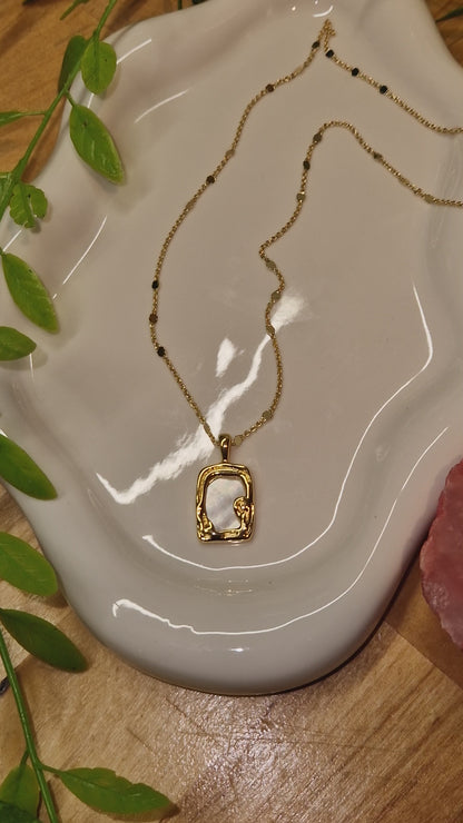 Amphitrite II Necklace - 14k Gold Plated with Fresh Water Pearl